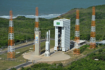 Torre de lançamento de Foguetes - CLA
